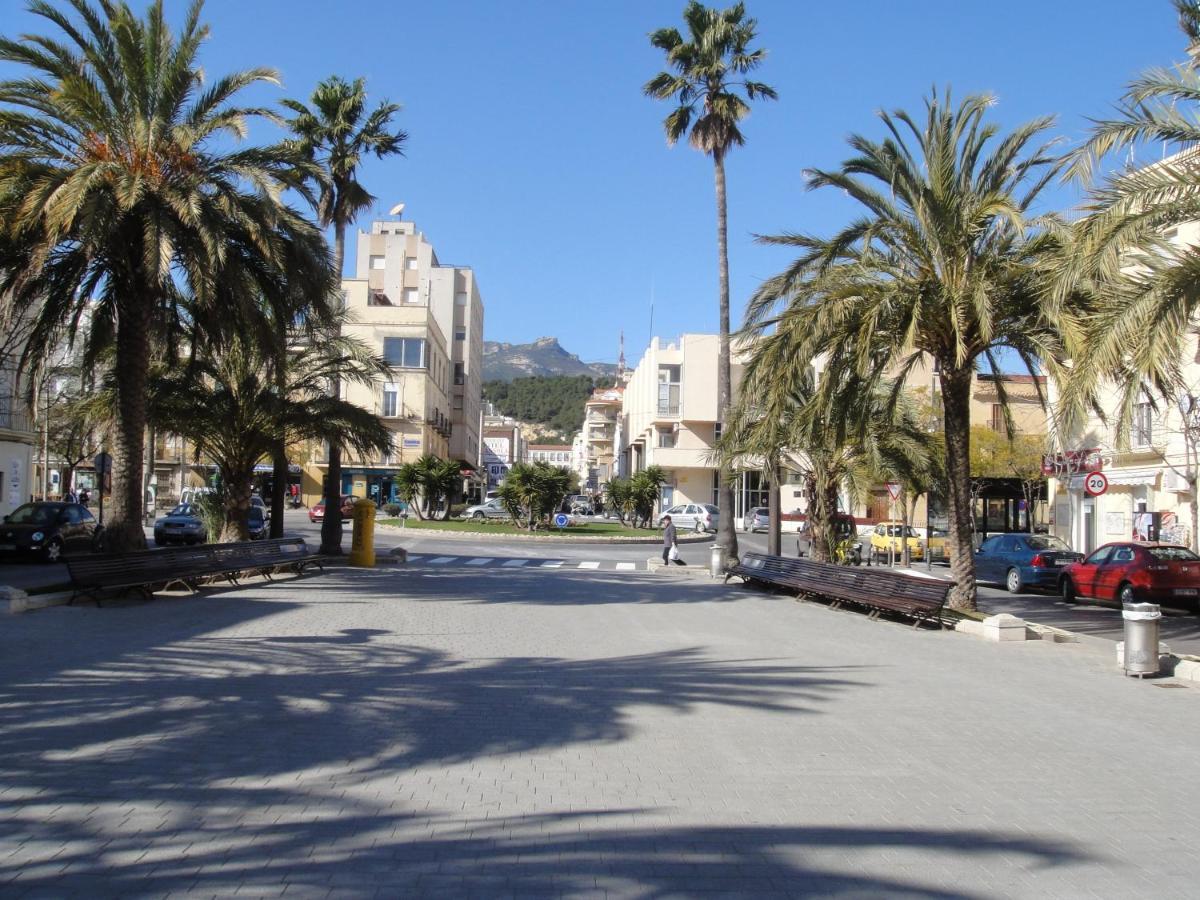 Hostal Residencia Celma Sant Carlos de la Ràpita Eksteriør bilde