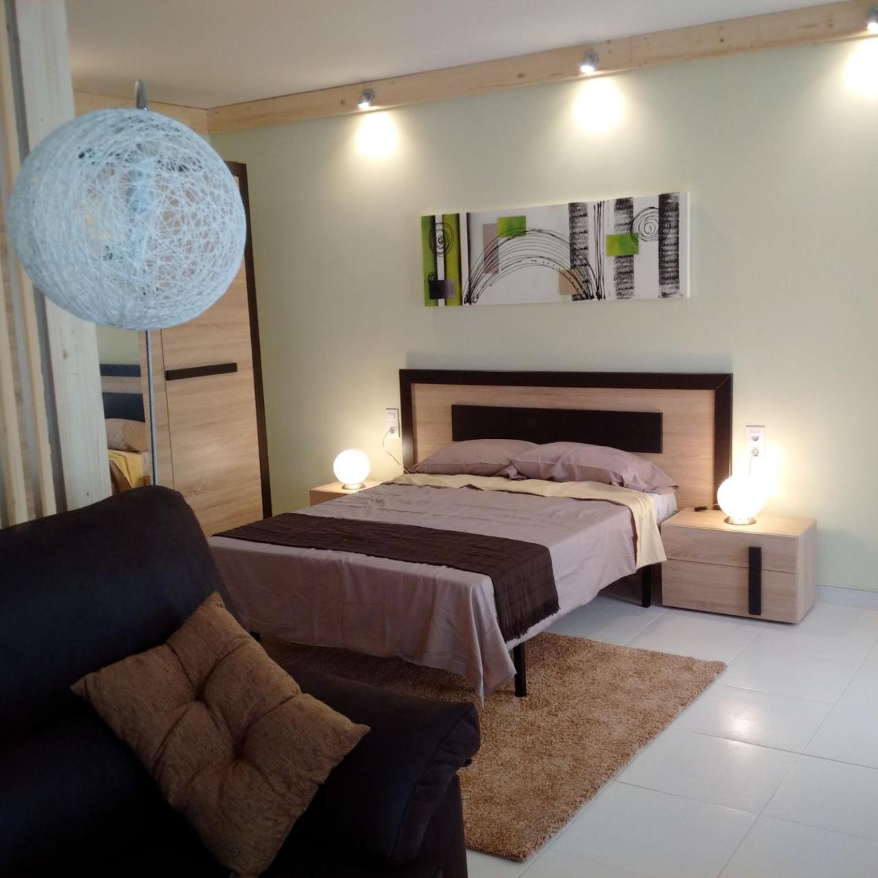 Hostal Residencia Celma Sant Carlos de la Ràpita Eksteriør bilde