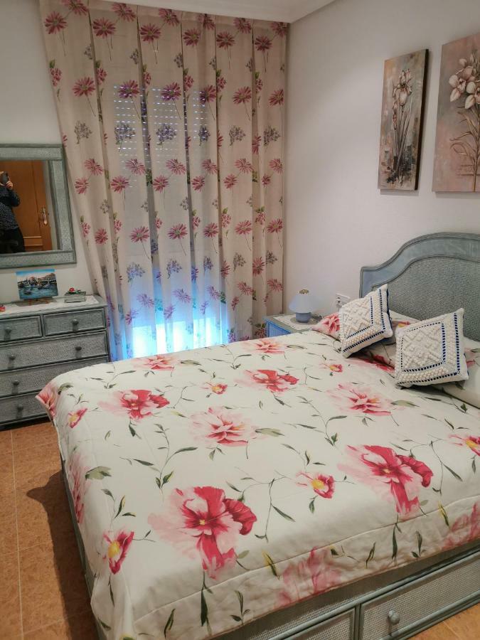 Hostal Residencia Celma Sant Carlos de la Ràpita Eksteriør bilde